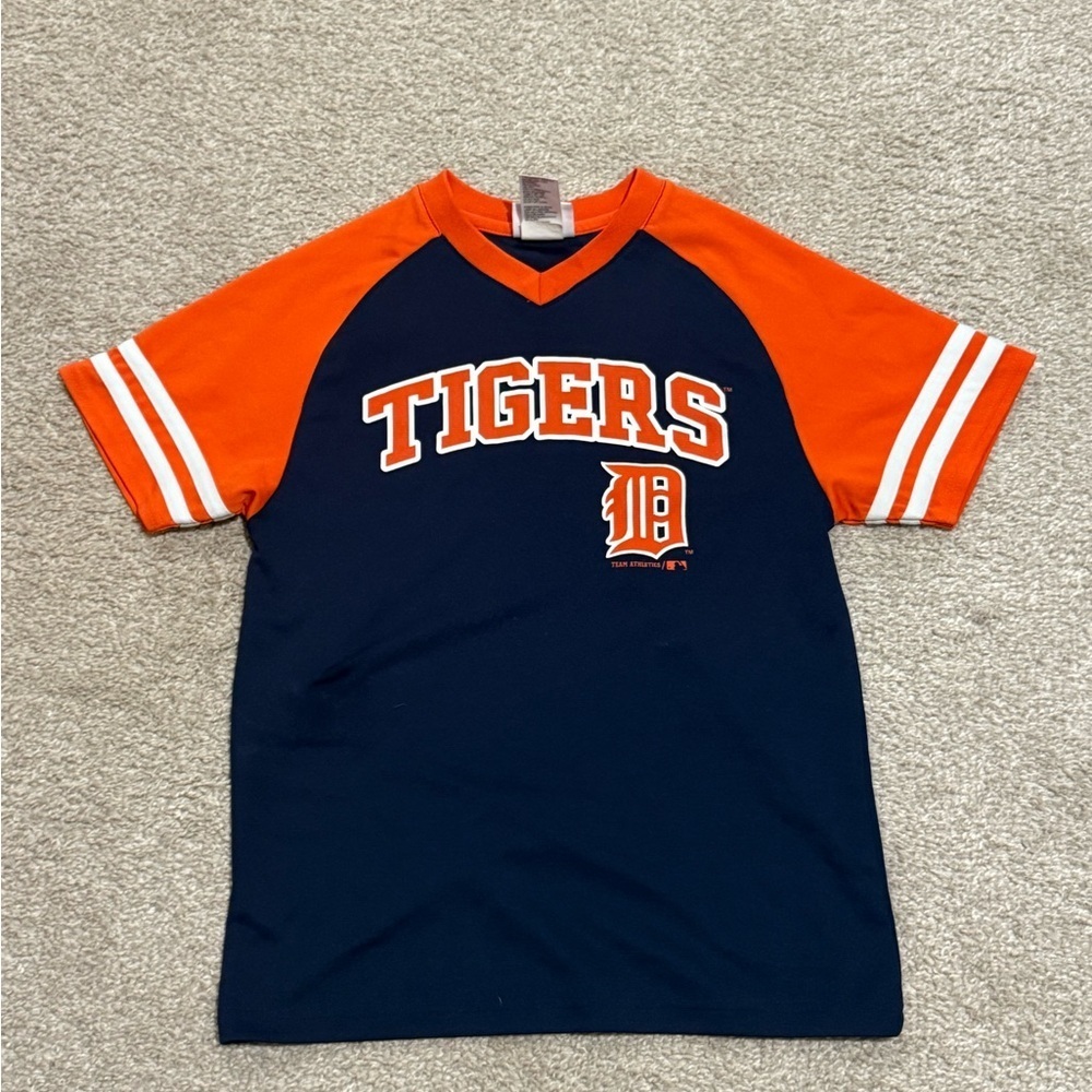 Kids 10-12 Tigers “Jersey” shirt- new condition